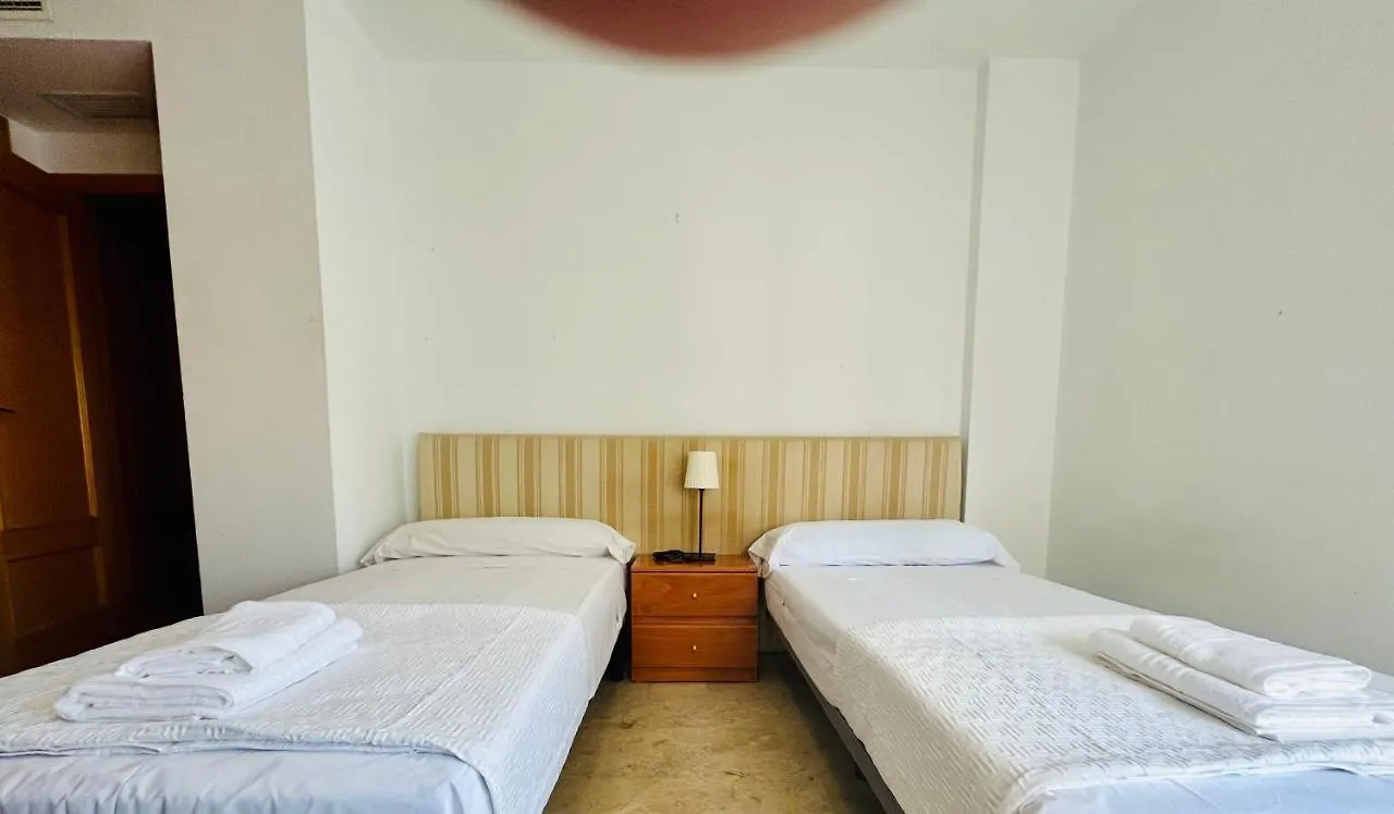 Guest House Teatinos Málaga